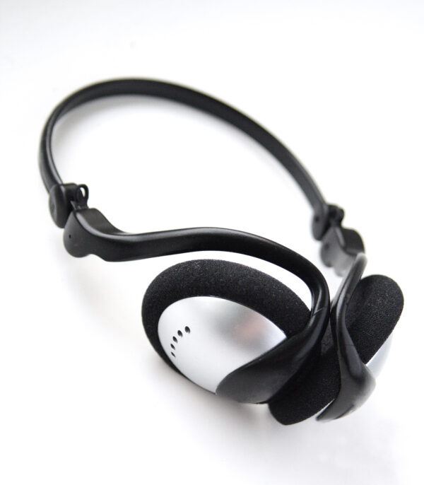 headphones.jpg